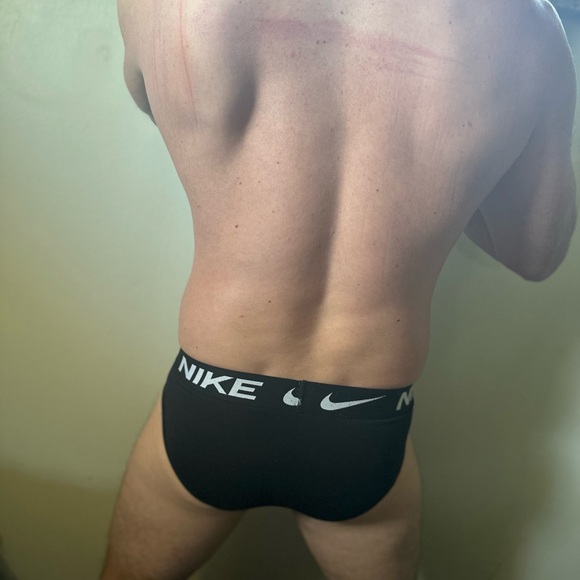Nike Black and Gray Dri-FIT Briefs - Picture 5 of 5
